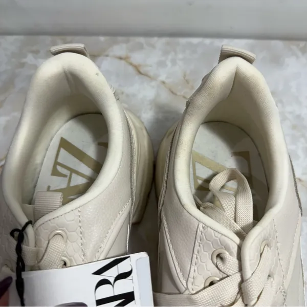 NWT Zara Women's Running‎ Sneakers Size 9 Zara 40 Minimalist Chunky Dad Sneakers - Image 4