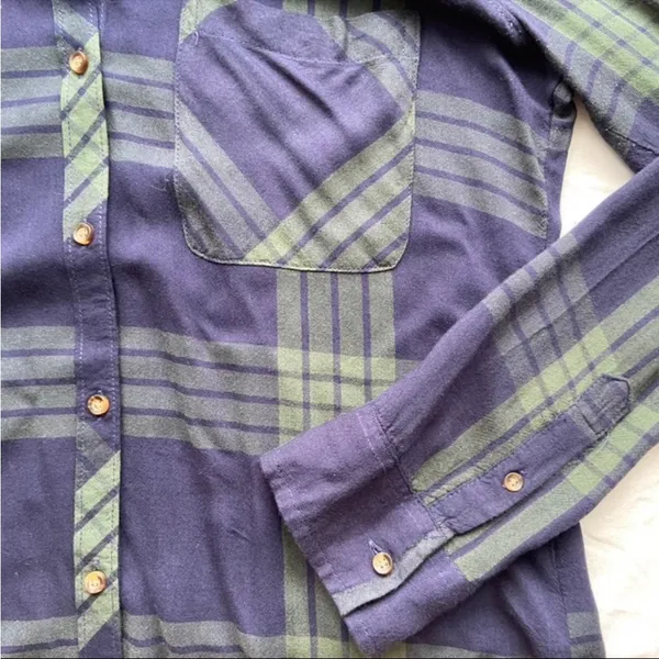 Abercrombie Flannel long sleeve- M - Image 3
