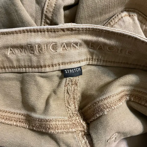 American Eagle Outfitters High Waist Straight Leg Jeans Size‎ 6R Tan - Image 2