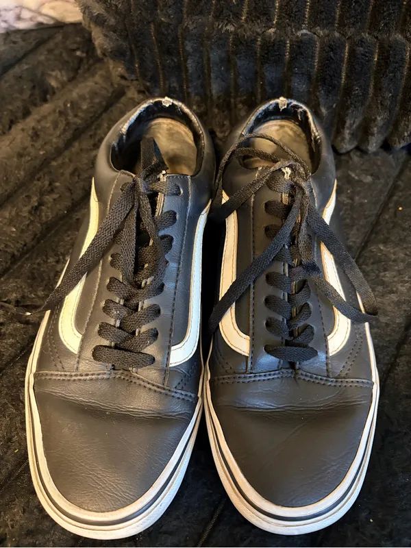 Vans Black and White Old Skool Low Top Sneakers - Image 2