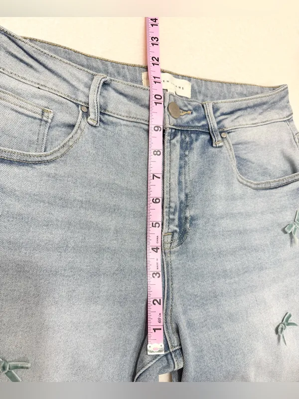 Risen Cassidy High-Rise Barrel Leg Bow Detail Cropped Blue Jeans Size 5/27 - Image 9