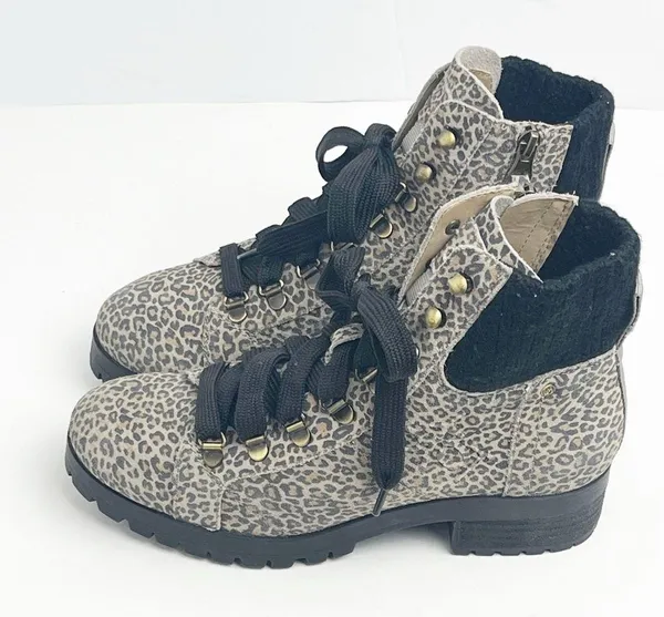 OTBT Lakewood Leather Animal Print Side Zipper Lace Up Faux Fur Lined Boots 8 - Image 7