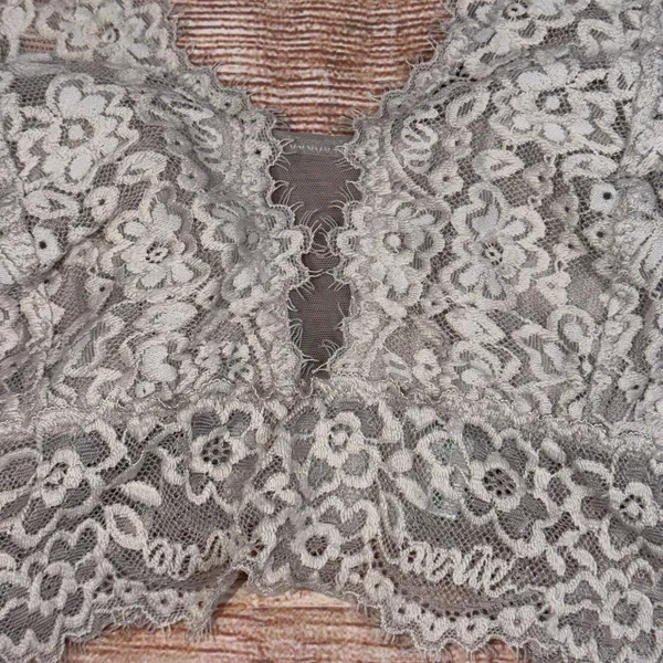 Aerie Lace Bralette Size Medium - Image 3