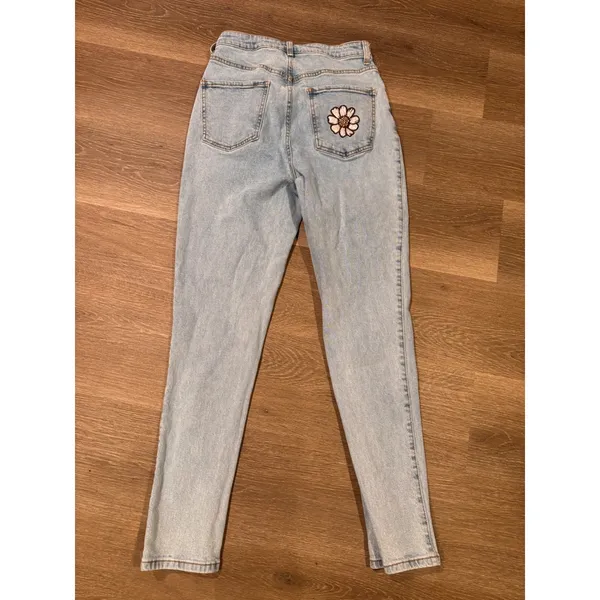 Cottagecore Mushroom Embroidered Light‎ Wash High Rise Straight Leg Jeans Womens - Image 5