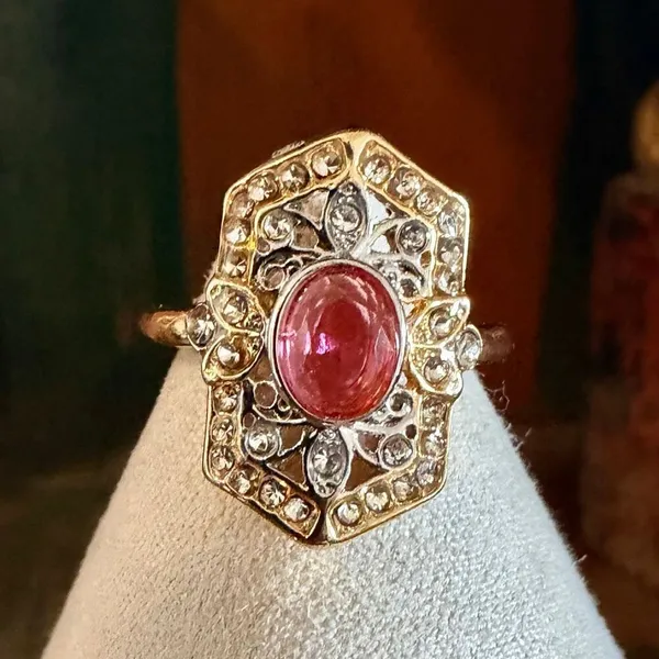 Art Deco Style pink rhinestone Cocktail Ring Gold - Image 7