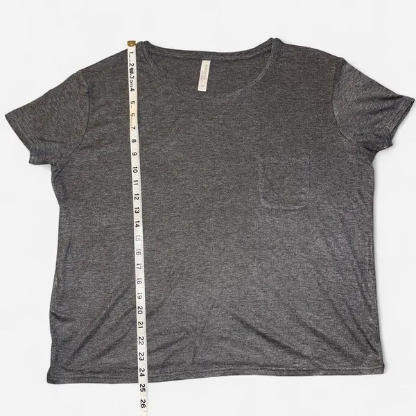 Heather Gray Ribbed Short Sleeve Baby Tee with Pocket, size Large - Image 4