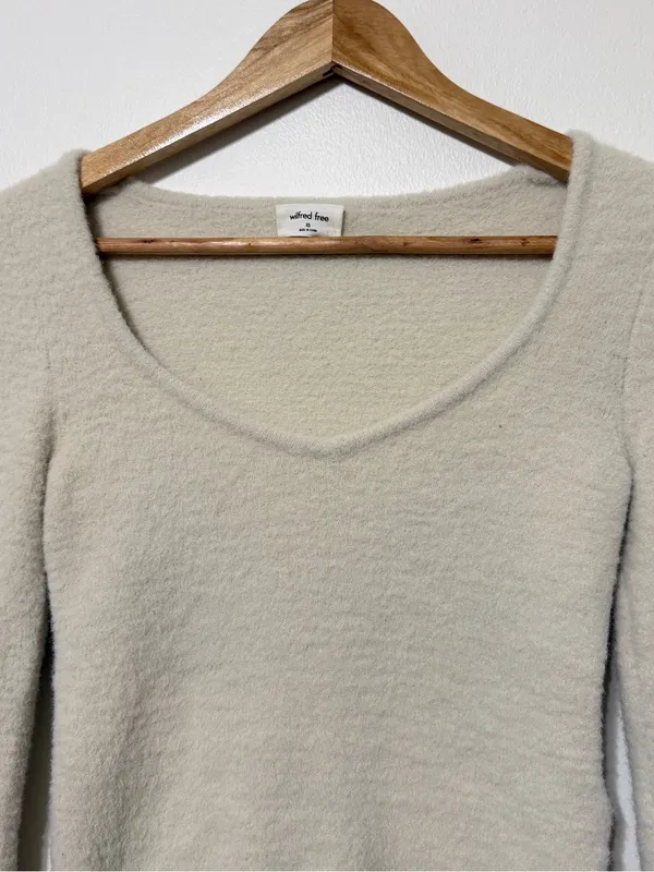 Aritzia Wilfred Free Hush Knit Sweetheart Sweater Size XS Cream Soft Cozy - Image 5