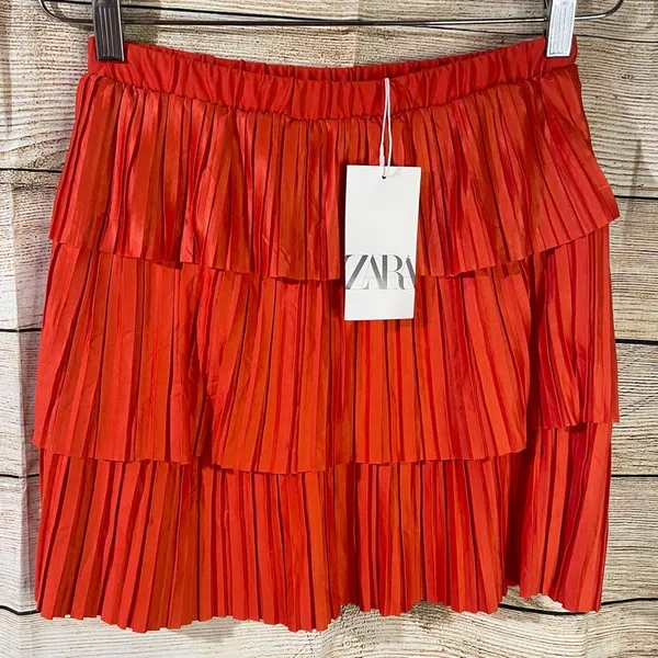 Zara pleated tiered orange pull-on mini skirt women’s Size Medium Bloggers Fav - Image 7