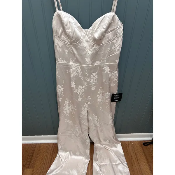 Lulus Satin Floral Wide Leg Jumpsuit Formal Evening Party size‎ small - Image 2