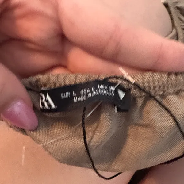 ZARA Stylish Tan Halter Top - Image 4