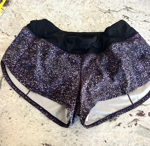 Shorts - Image 2