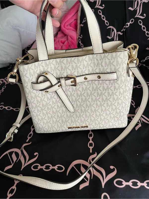 Michael Kors White Logo Purse - Image 6