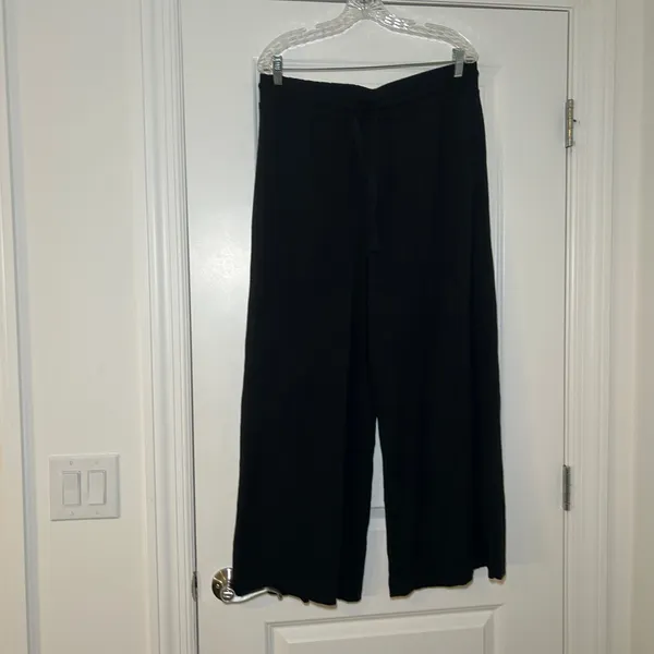 Studio JPR Womens Black Velvet Straight Leg Trousers Size M Dress Pants - Image 6