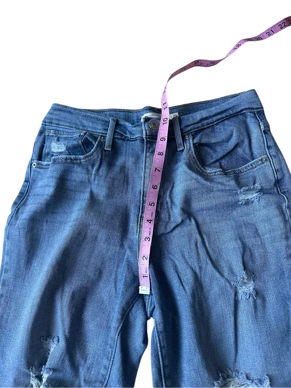 Levi’s medium-wash, high-waisted distressed straight-leg jeans - Image 6