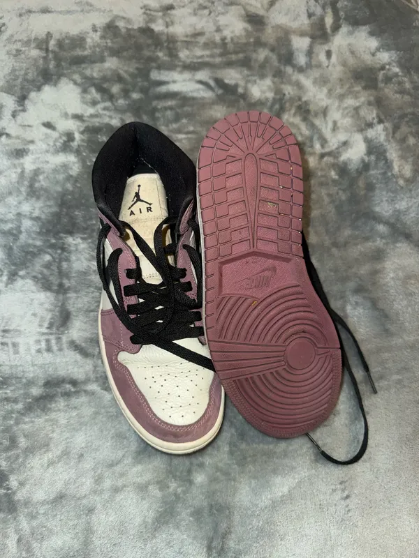 Air Jordan NIKE 1 MID MULBERRY - Image 4