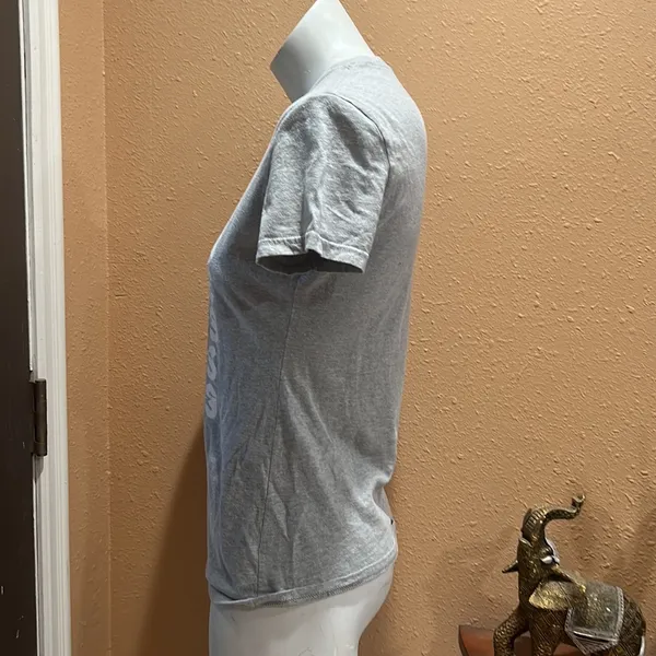 Adidas gray short sleeve t-shirt - Image 4