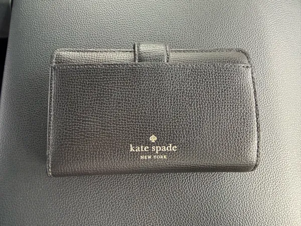 Kate Spade Phoebe Medium Wallet - Image 2
