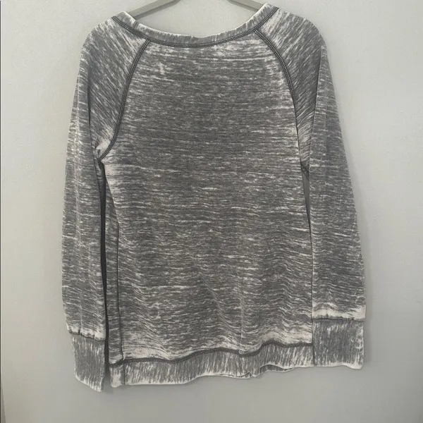 Reebok Womens Sweatshirt Gray Acid Wash Raglan Fleece Pullover Medium - Image 4
