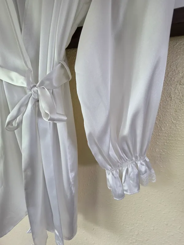 Betsey Johnson White Satin Lace Short Robe XS/S - Image 8