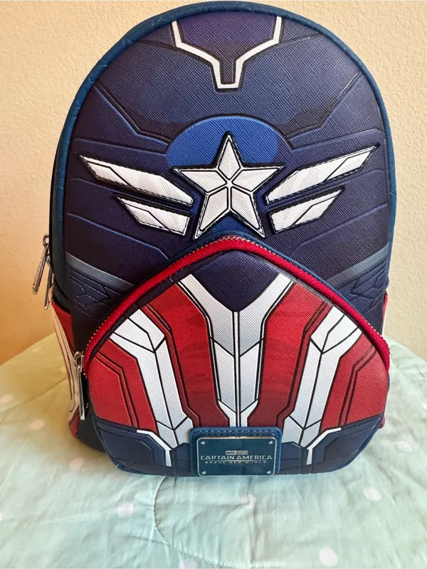 Lounge Fly NWT Captain America Themed Men's Backpack - Blue & Red - Image 10