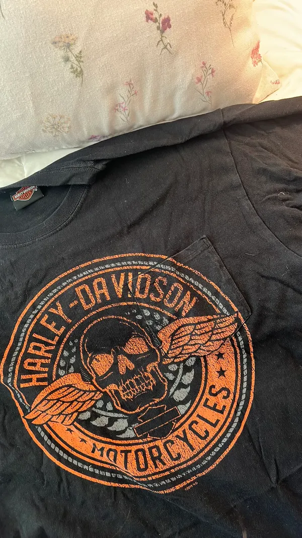 Vintage  T-shirt - Image 4