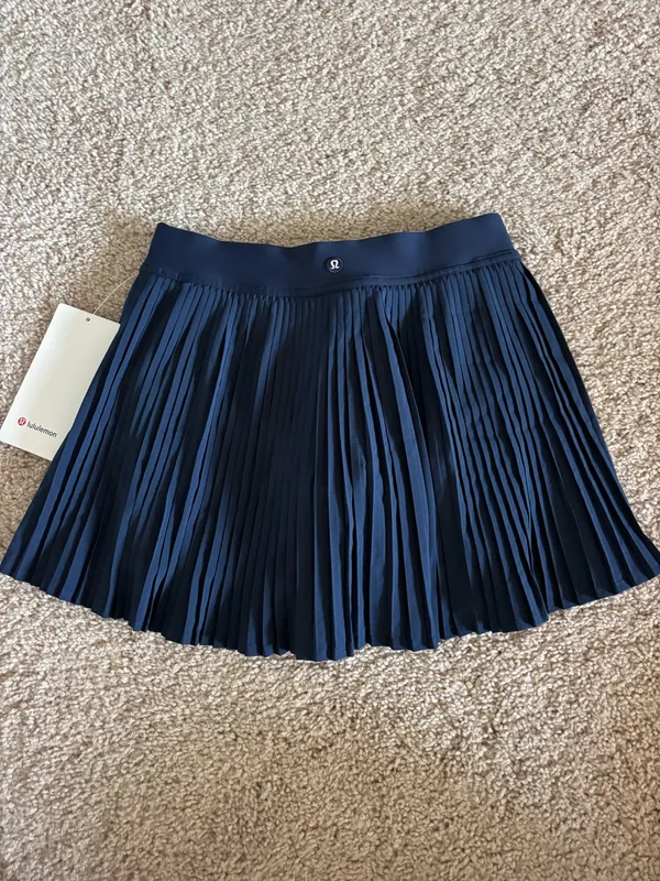 Lululemon Pleated Tennis Skirt - Image 2