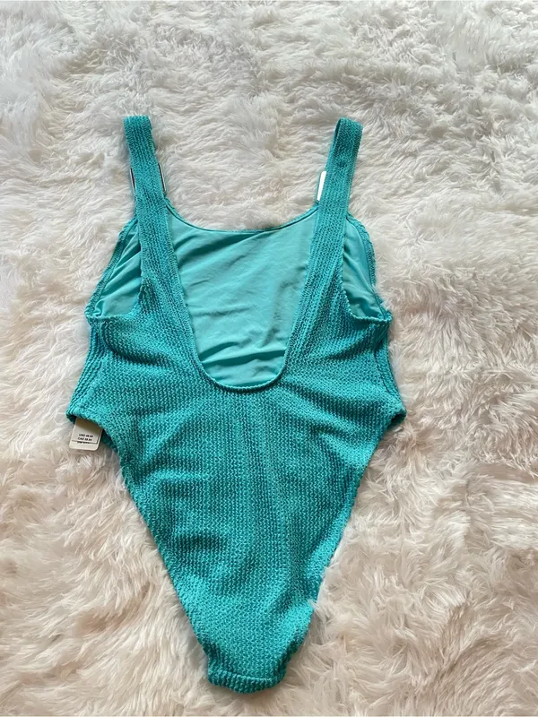 Aerie women’s Turquoise Textured One-Piece Swimsuit 🩱 size M - Image 2