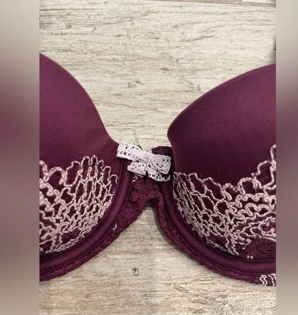 Victoria's Secret Demi Bra - Image 3