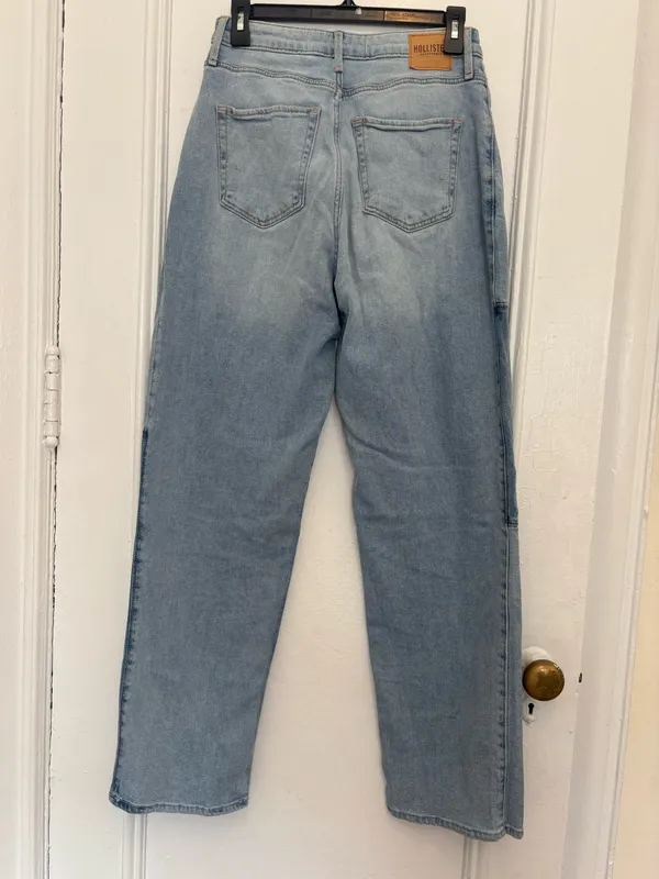Hollister Curvy Ultra High-Rise Dad Jean Size 29 - Image 3