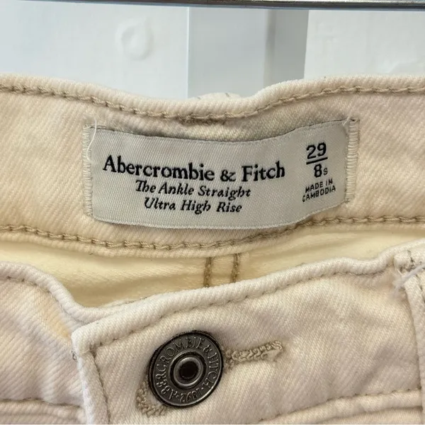 Abercrombie & Fitch Petite Ultra High Rise Ankle Straight Jeans Stretch Cream‎ - Image 8