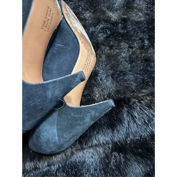 Salvatore‎ Ferragamo Black Suede Pumps high heels , Made in Italy, Size 6 B - Image 4