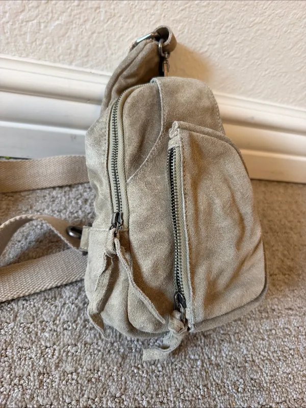 Free People Beige Pebble Hudson Suede Leather Sling Crossbody Bag Minimal - Image 5