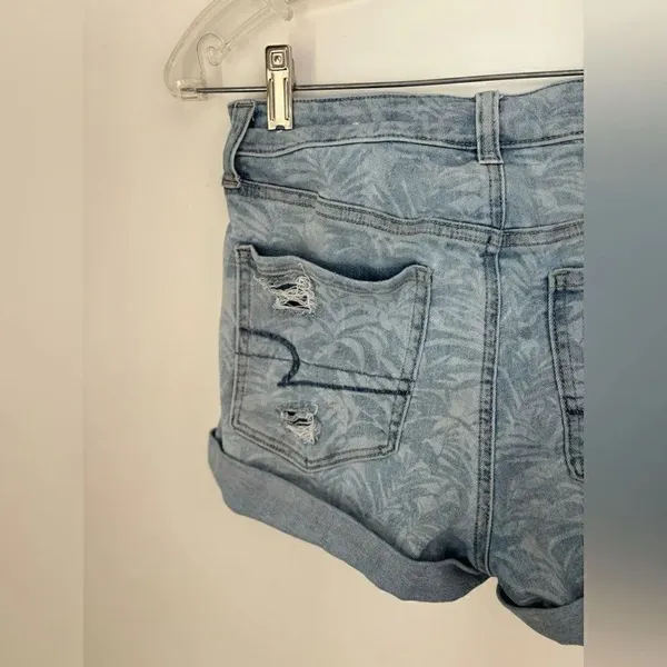 American Eagle Super Hi-Rise Shortie Palm Print Jean Shorts Size 6 - Image 7
