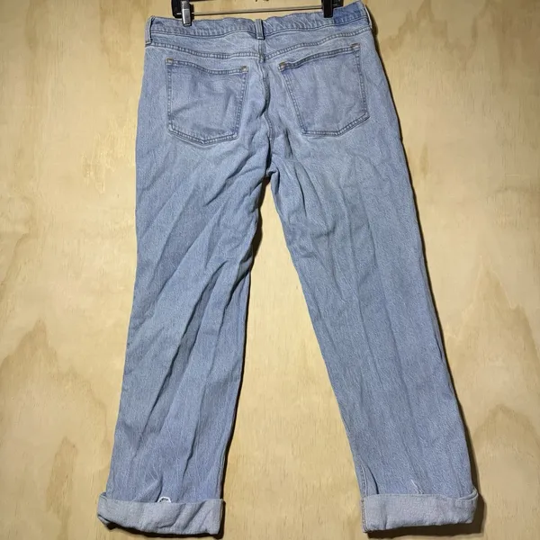 Abercrombie & Fitch The Baggy Low Rise Jeans Womens 32 14R Light Wash Cuffed - Image 6