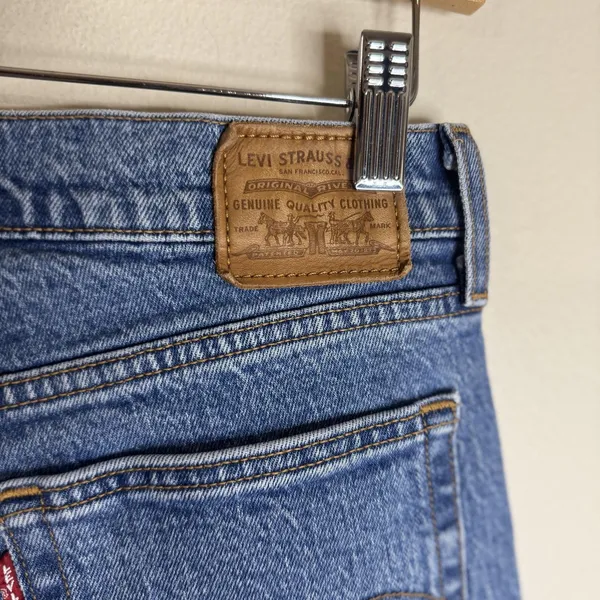 Levis Wedgie Jeans Womens 28 Blue High Rise Straight Leg Button Fly Denim - Image 10