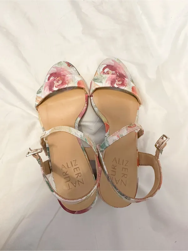 Naturalizer Multicolor Floral Bristol Heels in Size 6 - Image 2