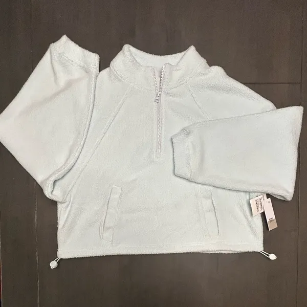 BP soft blue half zip pullover cropped warm and cozy adjustable hem fleece NWT S - Image 3