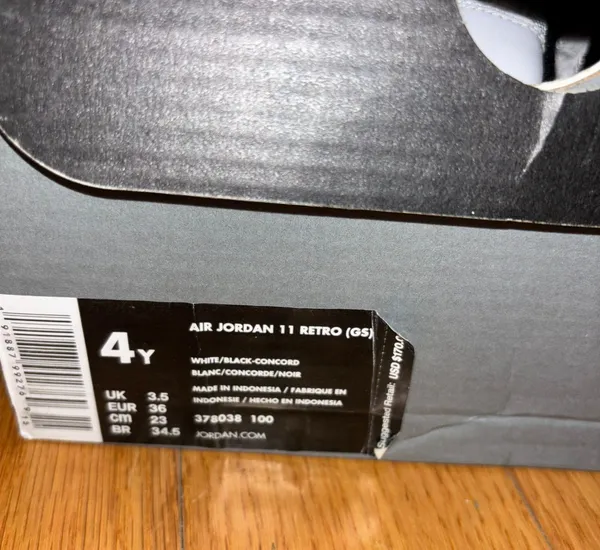 Air Jordan 11s - Image 7