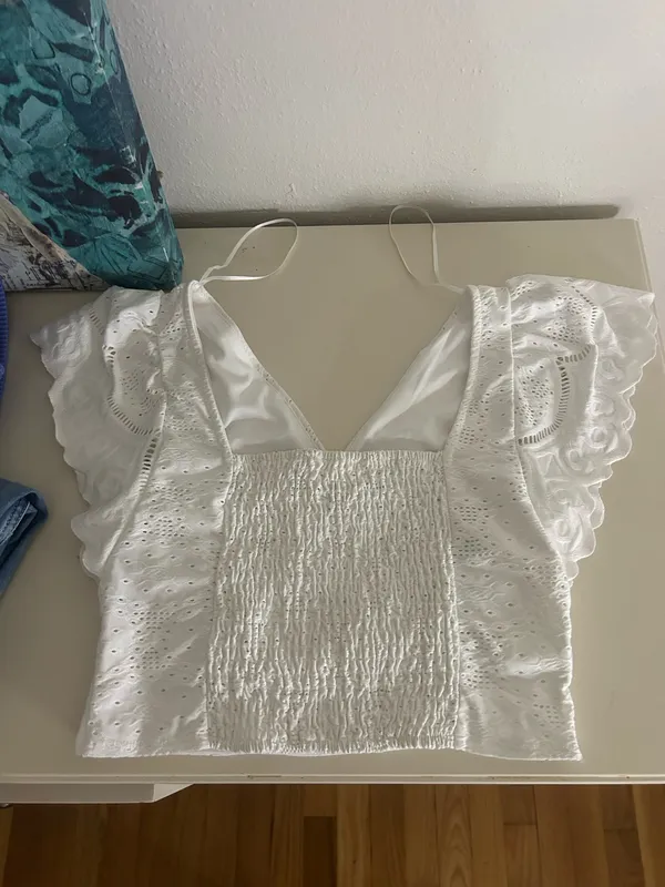 White summer top - Image 2