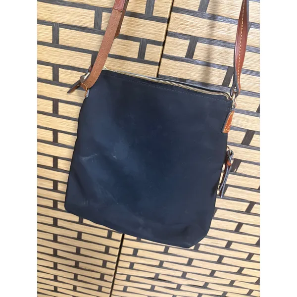 Dooney &‎ Bourke Black Crossbody purse - Image 5