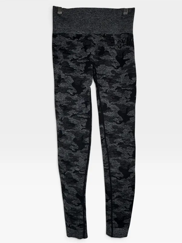 Gymshark Adapt Camo Seamless High-Waist Leggings Black & Charcoal Gray S/M - Image 8