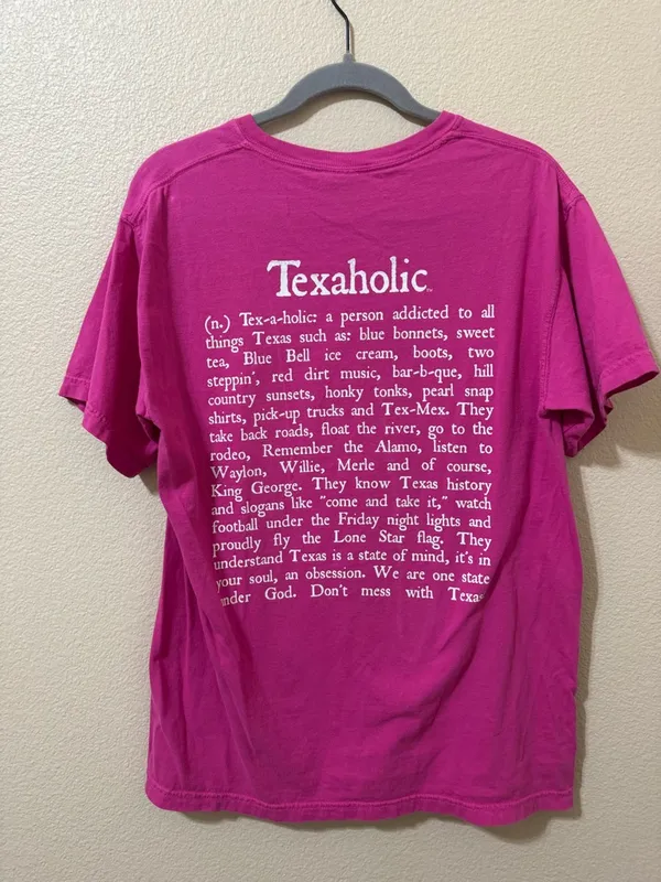 Comfort Colors "Texaholic" Pink Graphic Tee - Size M - Image 2