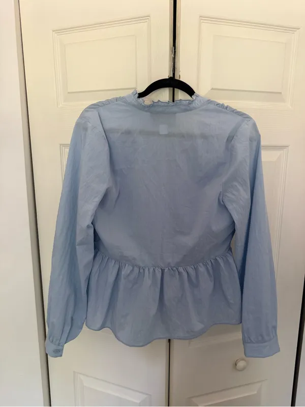 Anthropologie Mare Mare Long-Sleeve Cinched Front Top Pastel Blue Blouse Medium - Image 9