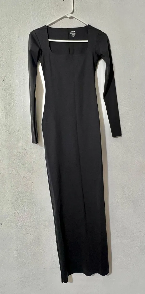 SKIMS Body LONG SLEEVE LONG SLIP DRESS - Image 3