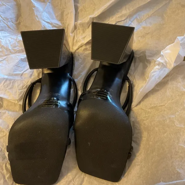 Abound Women Austyn Block Heel Strappy Sandals Size 6.5 - Image 9