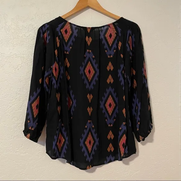Lucky Brand Amelia Geometric Print Peasant Top SZ Medium‎ Black Blue Boho​ Aztec - Image 3