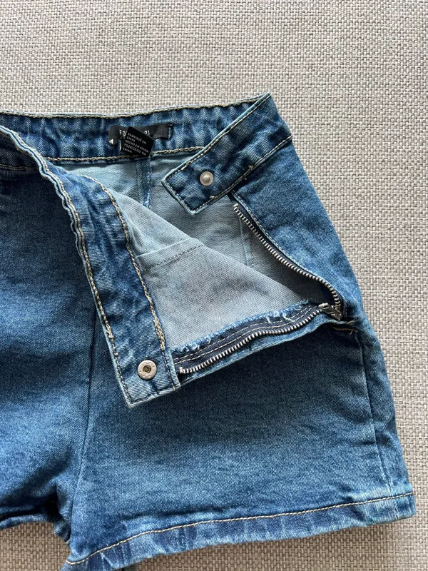 Jean Shorts - Image 3