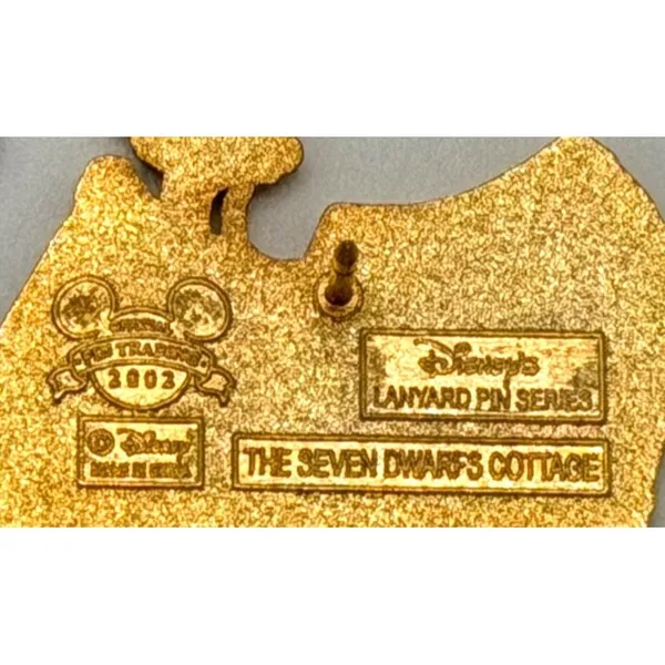 Walt Disney World 2002 The Seven Dwarfs Cottage Gold Cast Lanyard Series Pin - Image 4