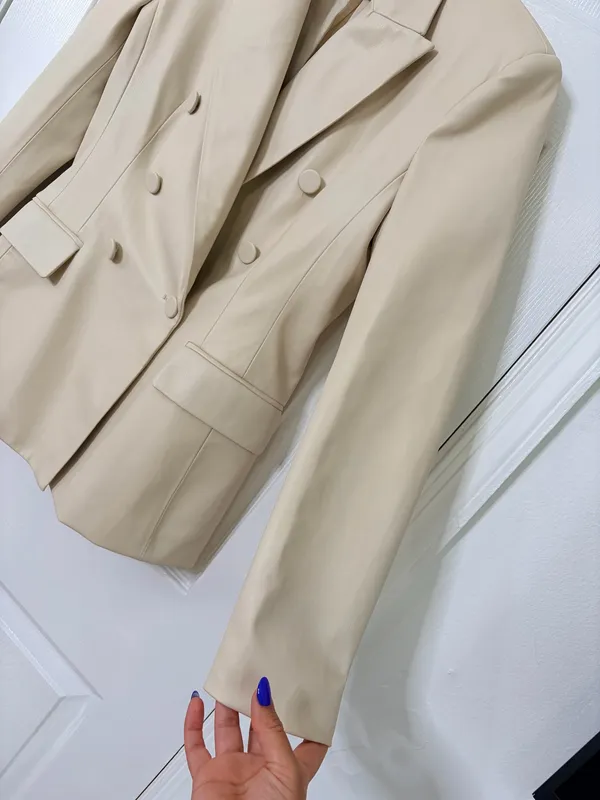 Zara Women’s S Ivory Faux Leather Double Breasted Blazer Quiet Luxury Minimalist Chic - Image 9