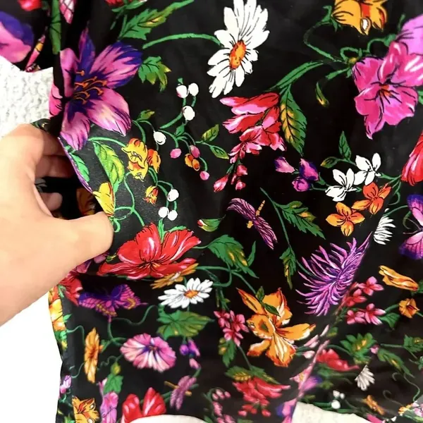 Victorias Secret kimono robe S/M satin black floral butterfly pockets boho fairy - Image 6